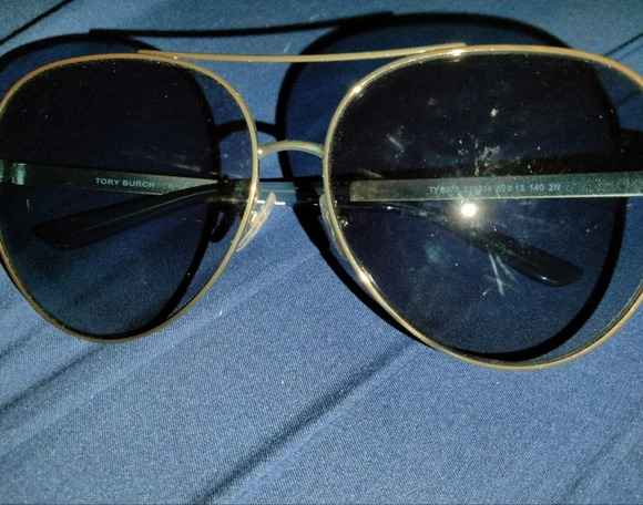 Torey Burch Aviator Sunglasses - Picture 1 of 7